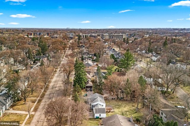 2730 France Avenue S, Saint Louis Park, MN 55416