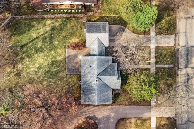 2730 France Avenue S, Saint Louis Park, MN 55416