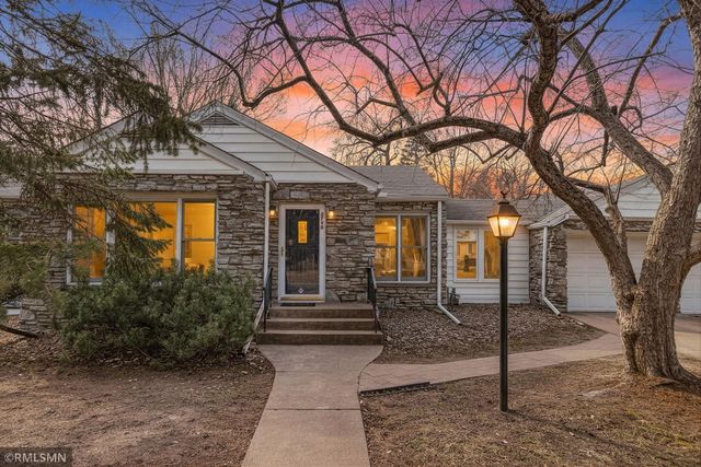 2730 France Avenue S, Saint Louis Park, MN 55416