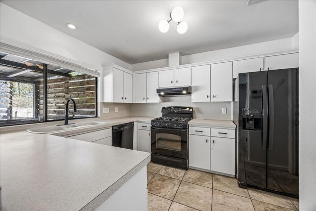 1309 Warrington DR, Austin, TX 78753