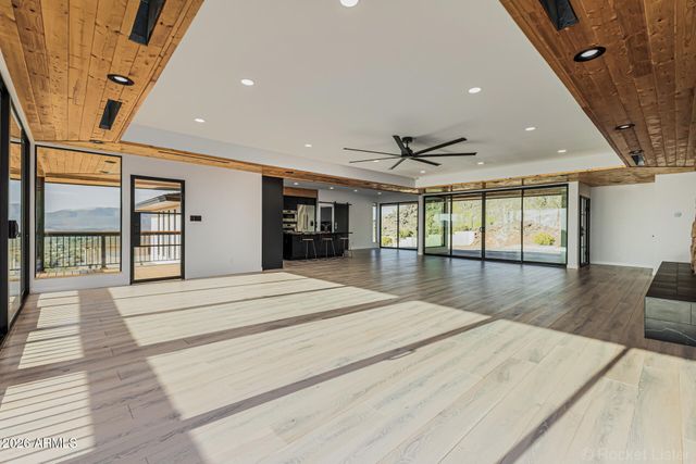 6111 E VICTORIA Drive, Cave Creek, AZ 85331