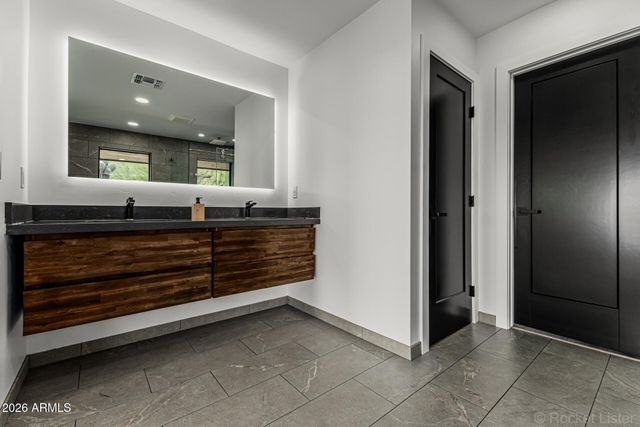 6111 E VICTORIA Drive, Cave Creek, AZ 85331