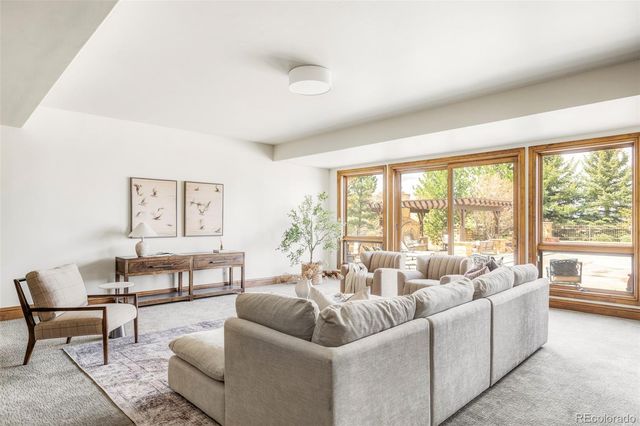 10378 Grande Vista Court, Lone Tree, CO 80124