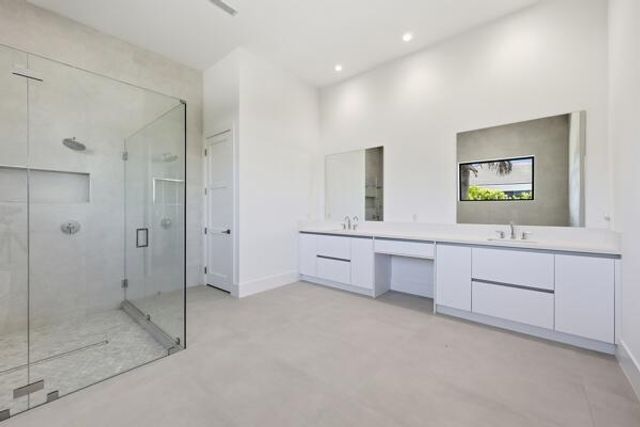 18417 Symphony Court, Jupiter, FL 33458