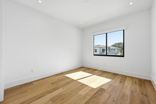 18417 Symphony Court, Jupiter, FL 33458