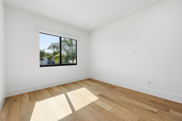 18417 Symphony Court, Jupiter, FL 33458