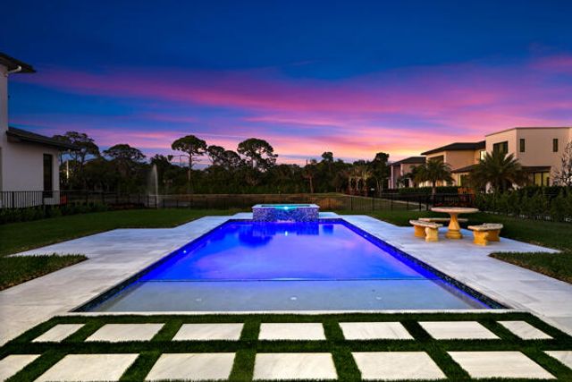 18417 Symphony Court, Jupiter, FL 33458