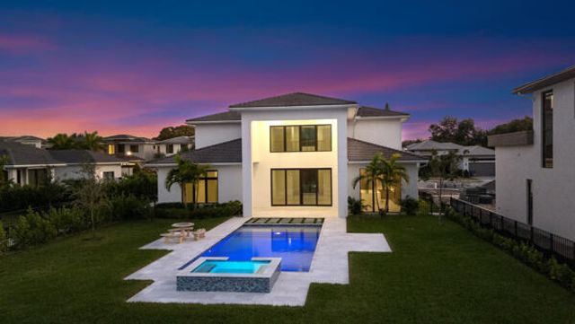 18417 Symphony Court, Jupiter, FL 33458