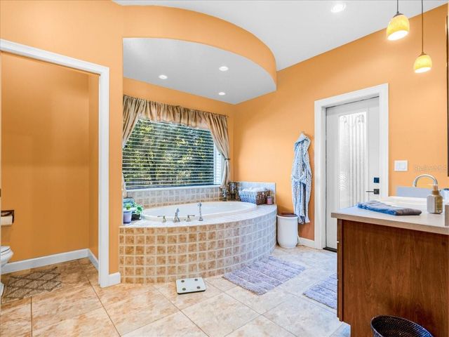 5460 BOUTIN LANE, St Cloud, FL 34772