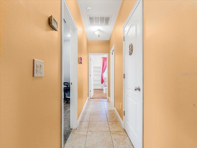 5460 BOUTIN LANE, St Cloud, FL 34772