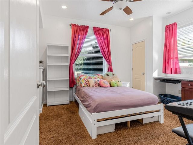 5460 BOUTIN LANE, St Cloud, FL 34772