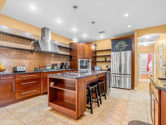 5460 BOUTIN LANE, St Cloud, FL 34772