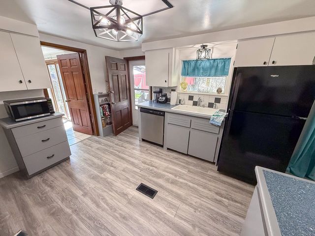 4121 W Shaffer Road, Coleman, MI 48618