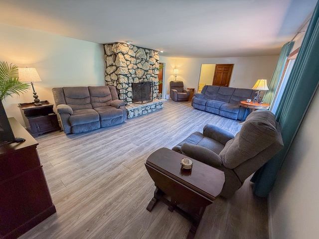 4121 W Shaffer Road, Coleman, MI 48618