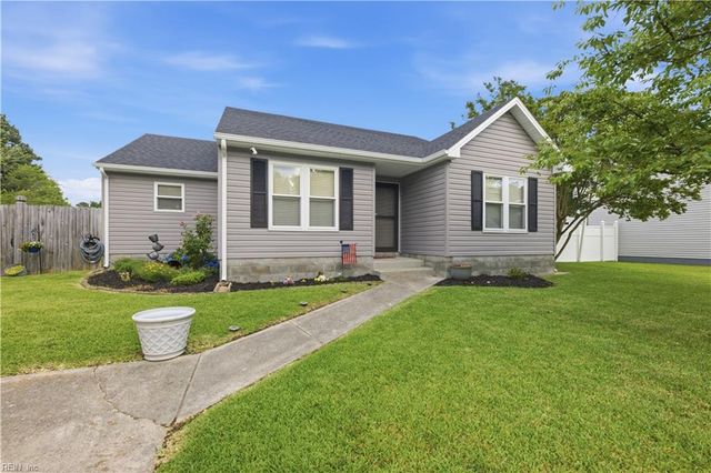 4552 Magnolia DR, Suffolk, VA 23435