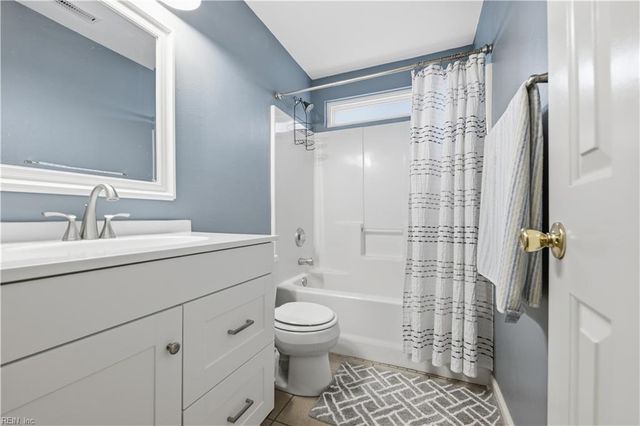4552 Magnolia DR, Suffolk, VA 23435