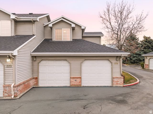 225 S MAJESTIC MEADOWS DR, Payson, UT 84651