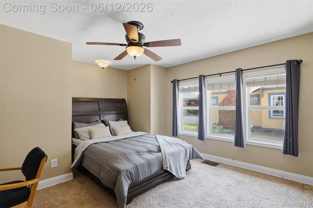 30069 Homedale, Lyon Charter Township, MI 48165
