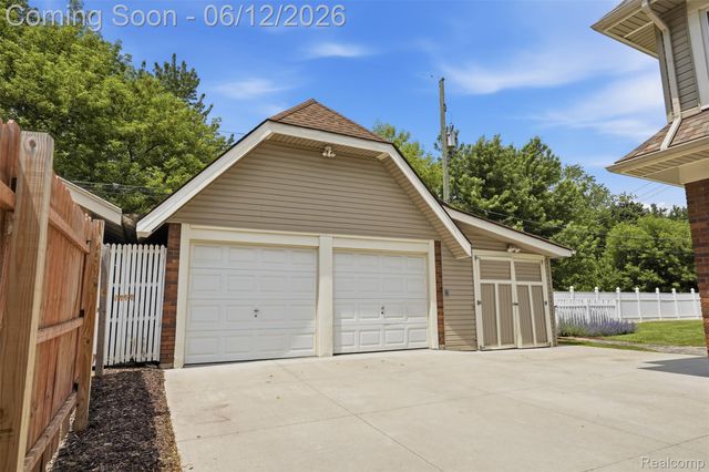 30069 Homedale, Lyon Charter Township, MI 48165