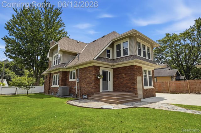 30069 Homedale, Lyon Charter Township, MI 48165
