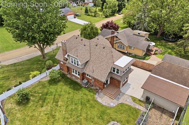 30069 Homedale, Lyon Charter Township, MI 48165