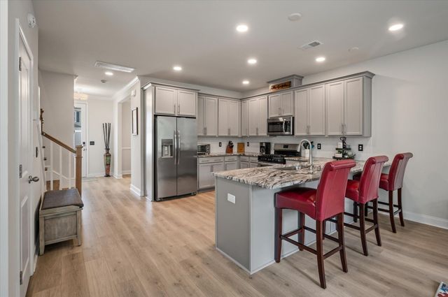 515 Green Fern Drive, Summerville, SC 29483