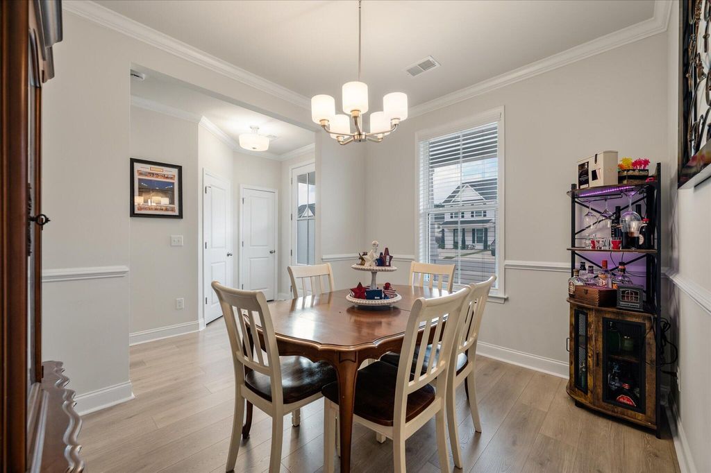 Image 12 of property listing at 515 Green Fern Drive, Summerville, SC 29483