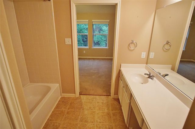 13051 Iris Garden Lane, Houston, TX 77044