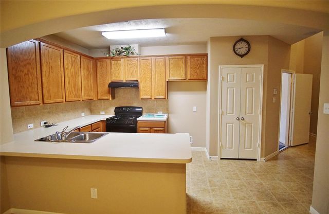 13051 Iris Garden Lane, Houston, TX 77044