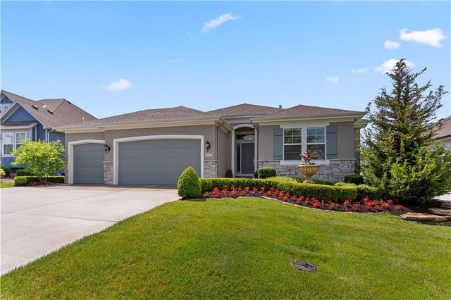 13437 W 148th Circle, Olathe, KS 66062