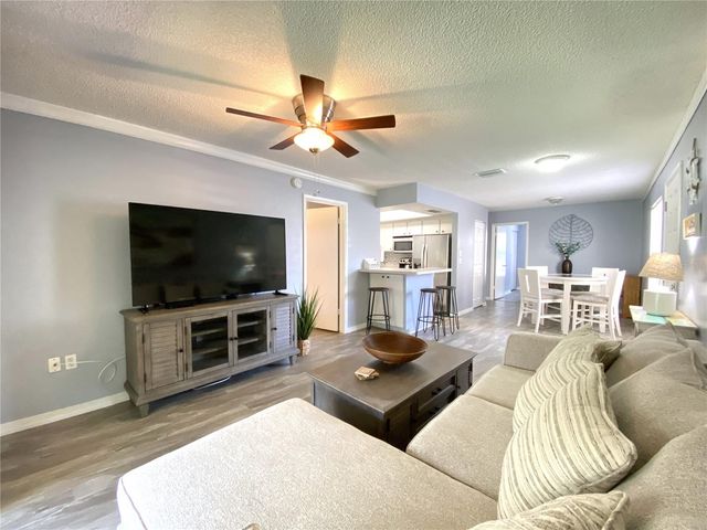 6306 7TH AVENUE W, Bradenton, FL 34209