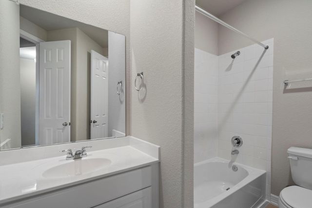 4011 Sterling Springs Lane, League City, TX 77573