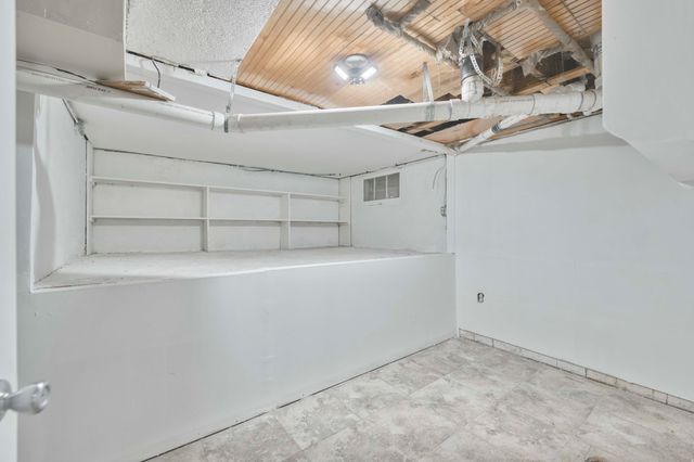 1325 E Portland Street, Springfield, MO 65804