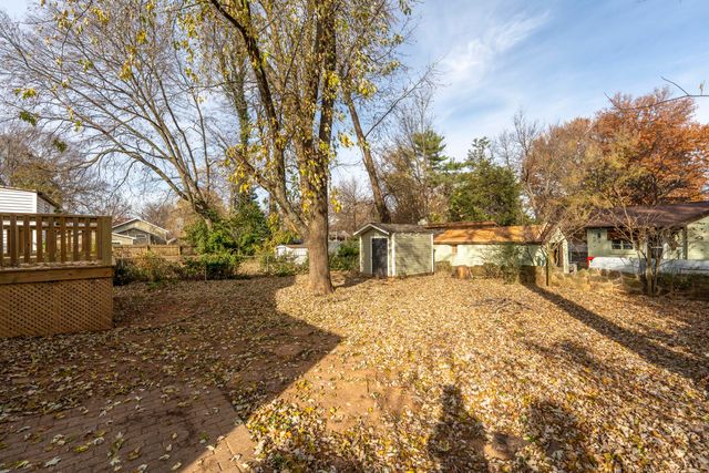 1325 E Portland Street, Springfield, MO 65804