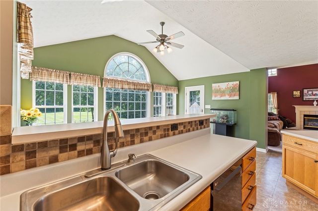 112 Summitt Drive, Englewood, OH 45322