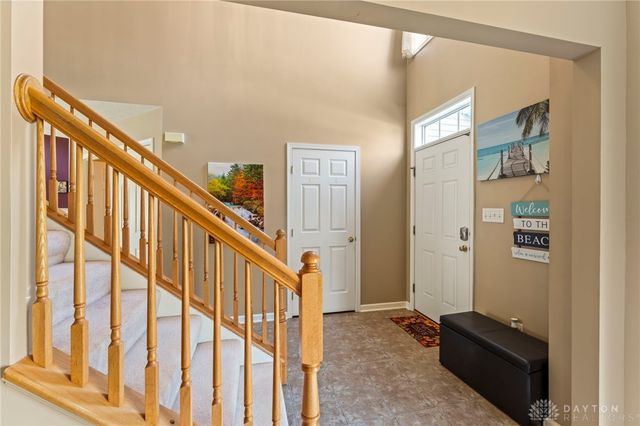 112 Summitt Drive, Englewood, OH 45322
