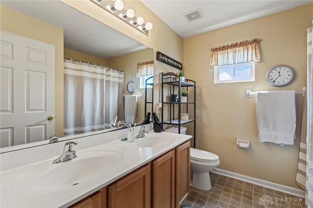 112 Summitt Drive, Englewood, OH 45322