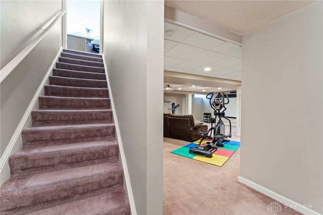 112 Summitt Drive, Englewood, OH 45322
