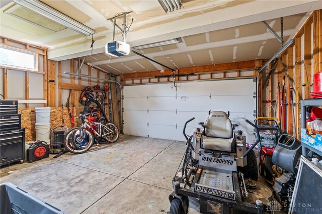 112 Summitt Drive, Englewood, OH 45322