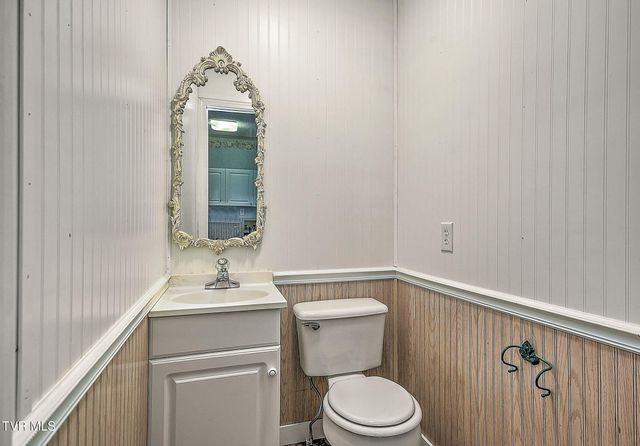 2044 Siam Road, Elizabethton, TN 37643