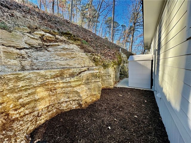 320 Spring Street, Eureka Springs, AR 72632