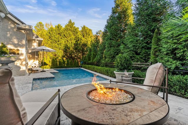 105 Viticole Place, Little Rock, AR 72223