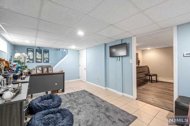 7 Rhinesmith Avenue, Wanaque, NJ 07465