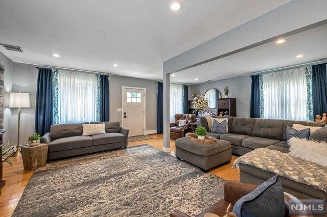 7 Rhinesmith Avenue, Wanaque, NJ 07465