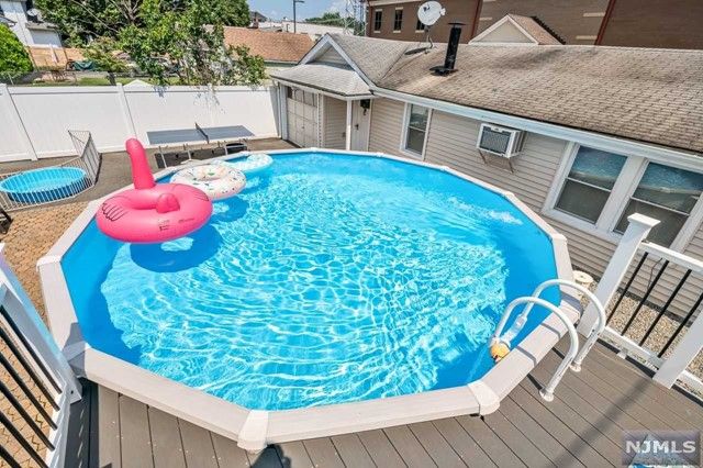 7 Rhinesmith Avenue, Wanaque, NJ 07465