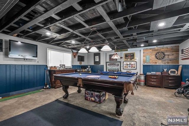 7 Rhinesmith Avenue, Wanaque, NJ 07465