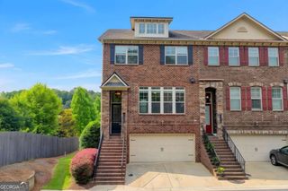 2154 Prestwick Court 31, Atlanta, GA 30319