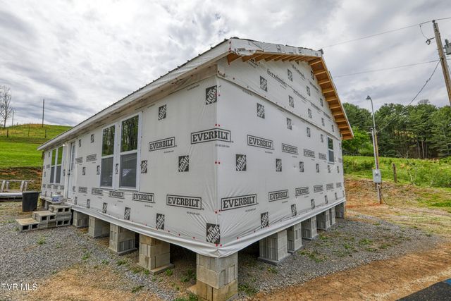 607 Okolona Road, Church Hill, TN 37642