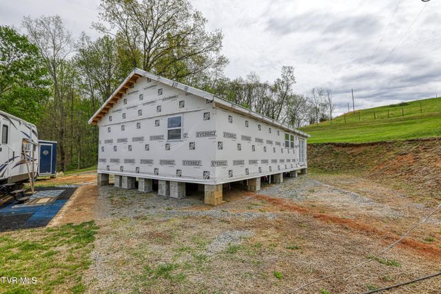 607 Okolona Road, Church Hill, TN 37642