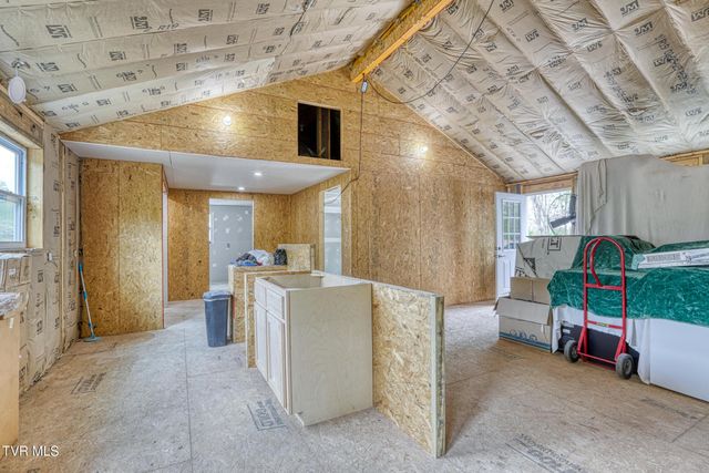 607 Okolona Road, Church Hill, TN 37642